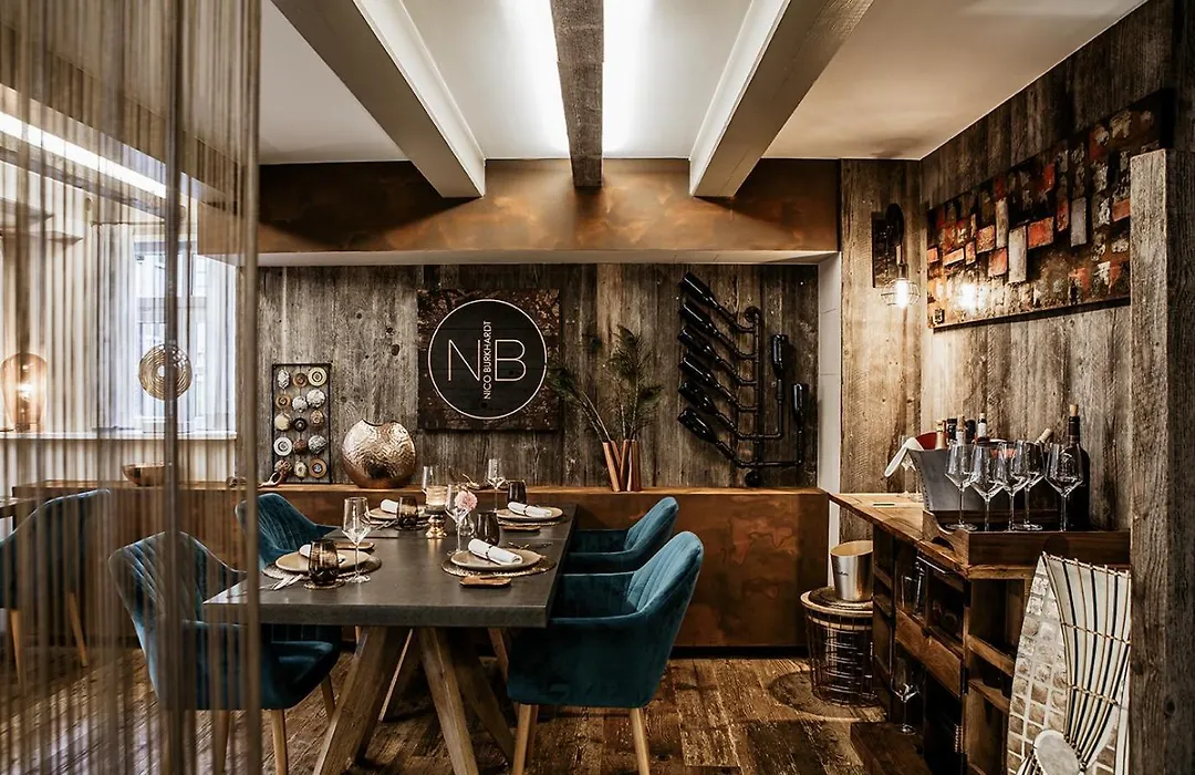 Boutique Hotel Pfauen-1